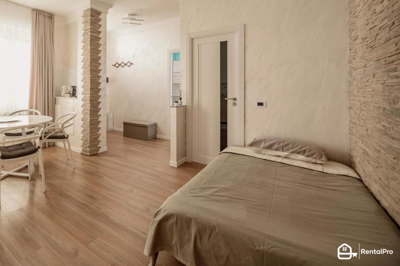 Ariston A 200M-Luxury Apartment Con A/C & Wi-Fi Санремо Екстер'єр фото