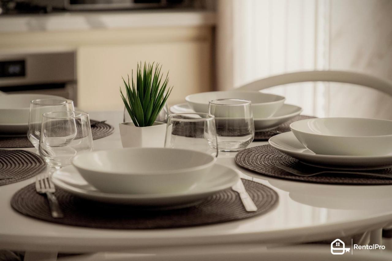 Ariston A 200M-Luxury Apartment Con A/C & Wi-Fi Санремо Екстер'єр фото